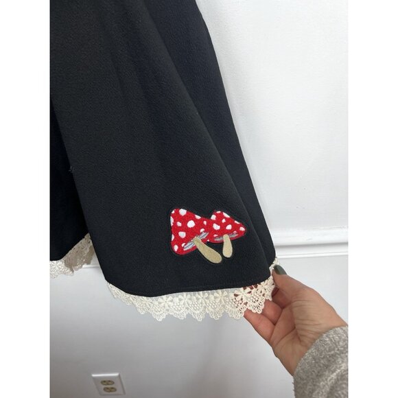 Midnight Hour Mushroom Patch Suspender Skirt Hot Topic XL Gothic Grunge NWT - Picture 5 of 10